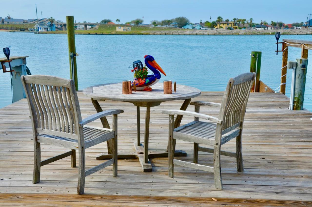 Waterfront Guesthouse On Key Allegro/Little Bay With Dock Рокпорт Екстериор снимка